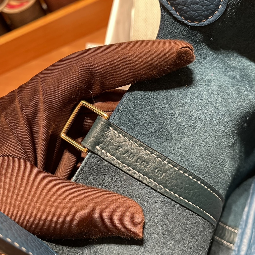 에르메스 피코탄 락18 블랙그린 금장 끌레망스 가죽